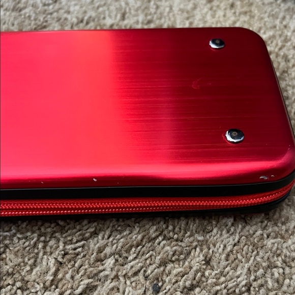 Red Nintendo Switch Carrying Case - Picture 6 of 6